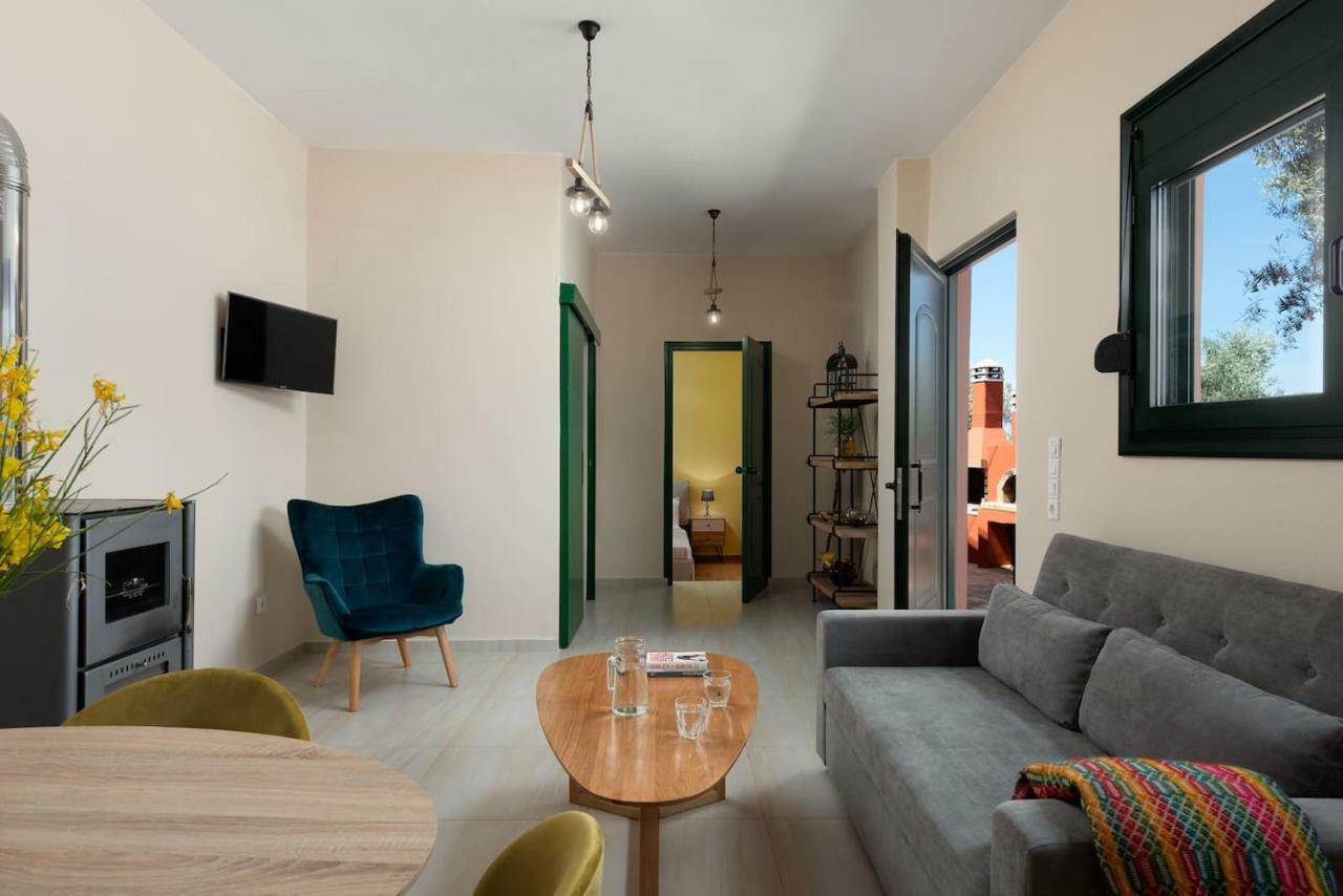Agapi'S Home Roussospítion Eksteriør billede